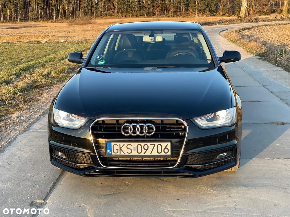 Audi A4 Limousine 1.8 TFSI S line Sportpaket - 14