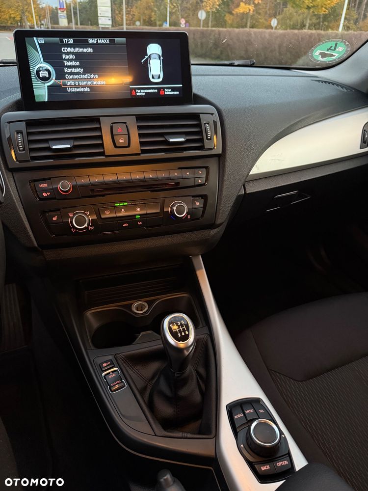 BMW Seria 1 116d DPF Edition Sport - 11