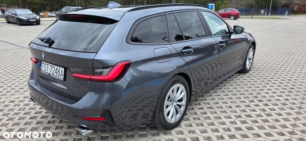 BMW Seria 3 320d Efficient Dynamics Edition Advantage - 12