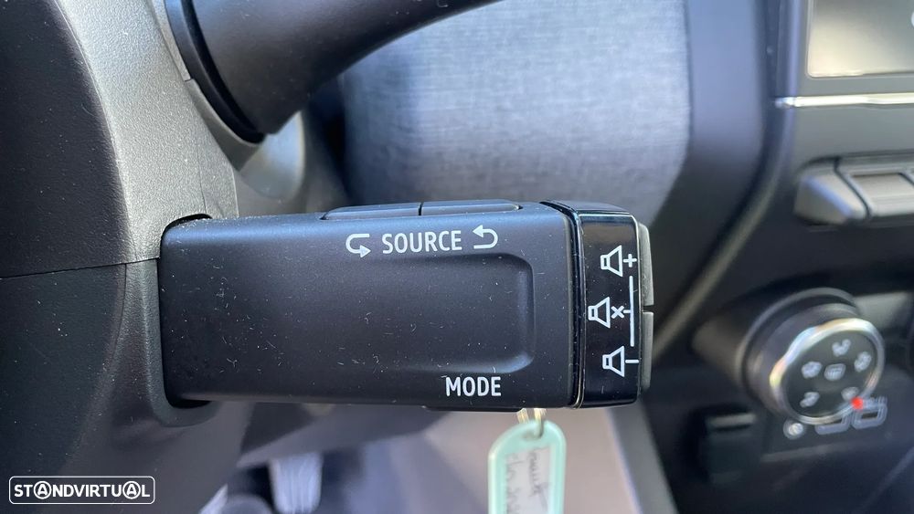 Renault Clio 1.0 TCe Evolution - 27