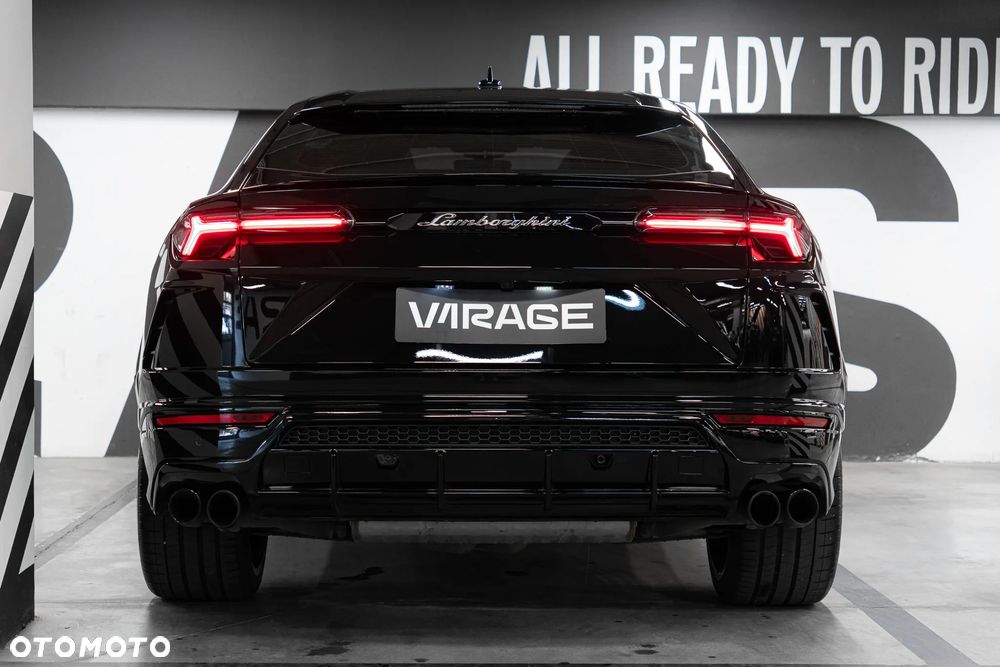 Lamborghini Urus - 21