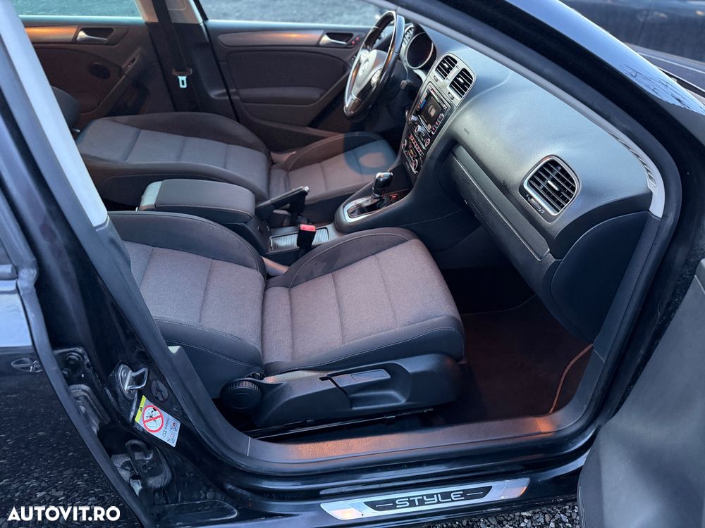 Volkswagen Golf 1.4 TSI DSG Style - 16