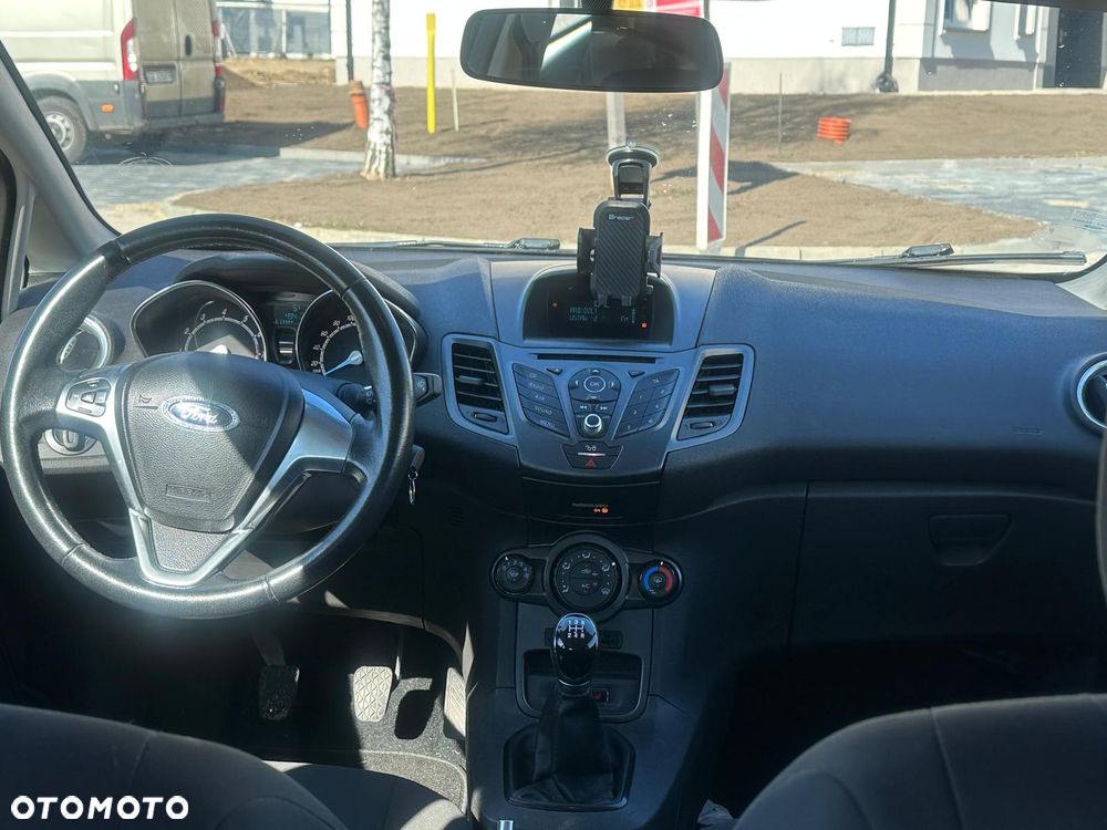 Ford Fiesta 1.25 Trend EU6 - 5