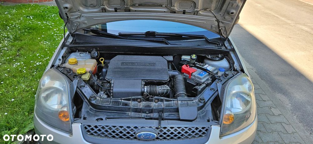 Ford Fiesta 1.3 - 7