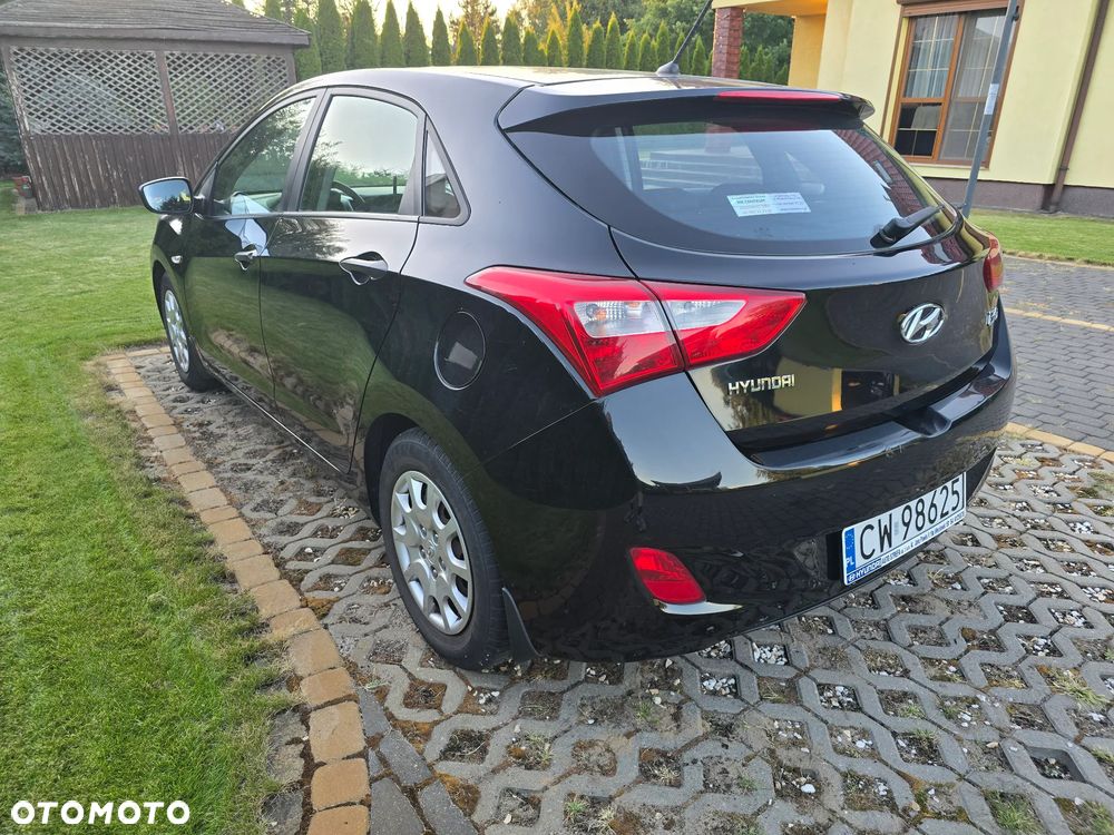 Hyundai i30 1.4 Classic - 9
