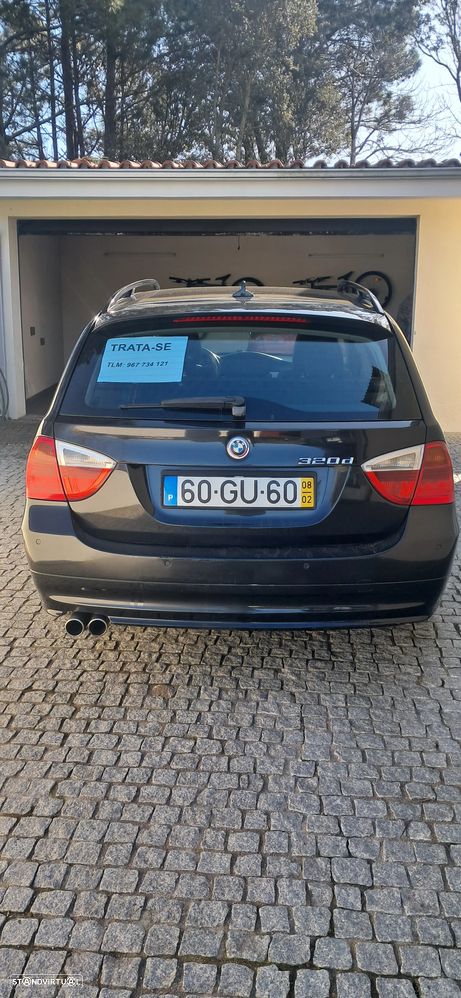 BMW 318 d Navigation - 3