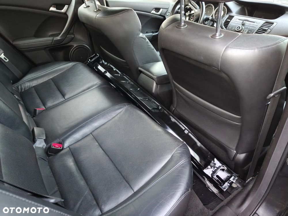 Honda Accord - 10