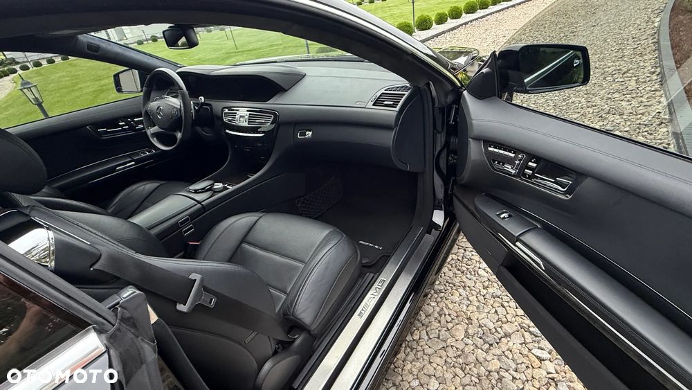 Mercedes-Benz CL - 12