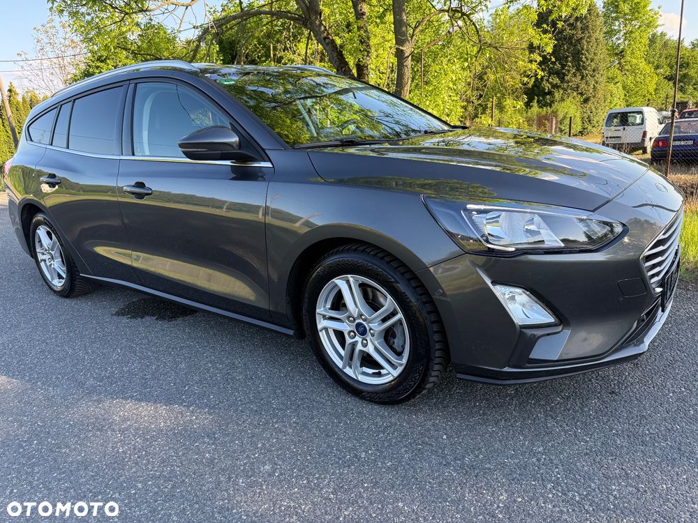 Ford Focus 1.0 EcoBoost Titanium - 17