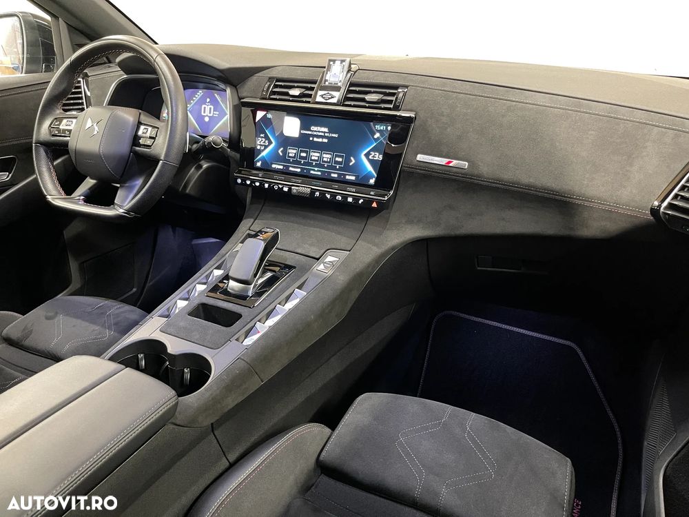 DS Automobiles DS 7 Crossback 1.6 PHeV FWD 225 EAT8 PERFORMANCE LINE + - 9