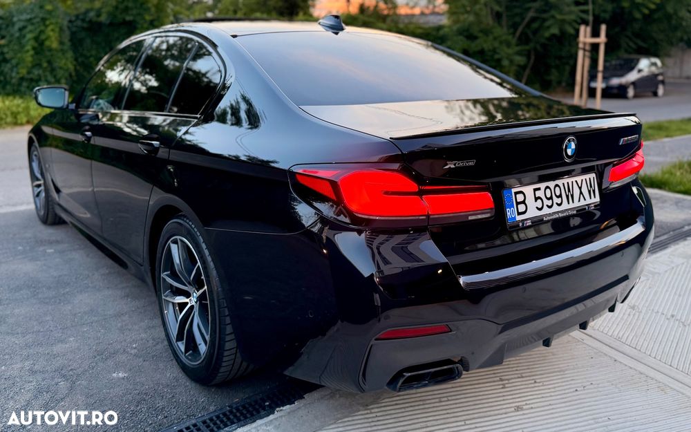 BMW M5 M550i xDrive AT - 8