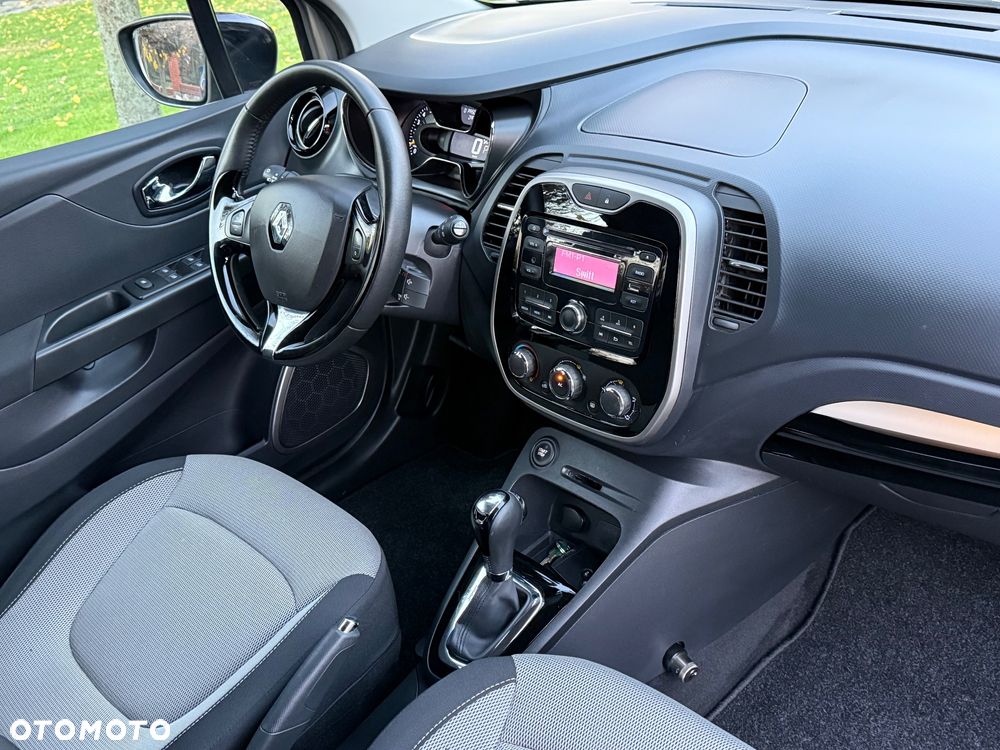 Renault Captur - 16
