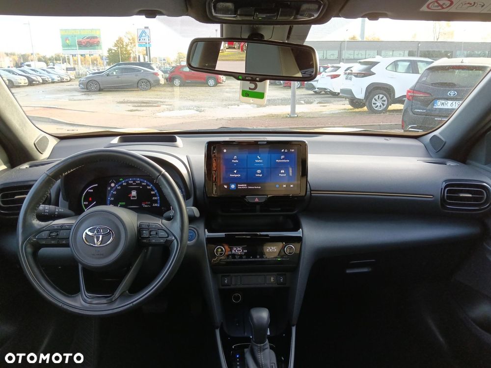 Toyota Yaris Cross Hybrid 1.5 Premiere Edition - 2