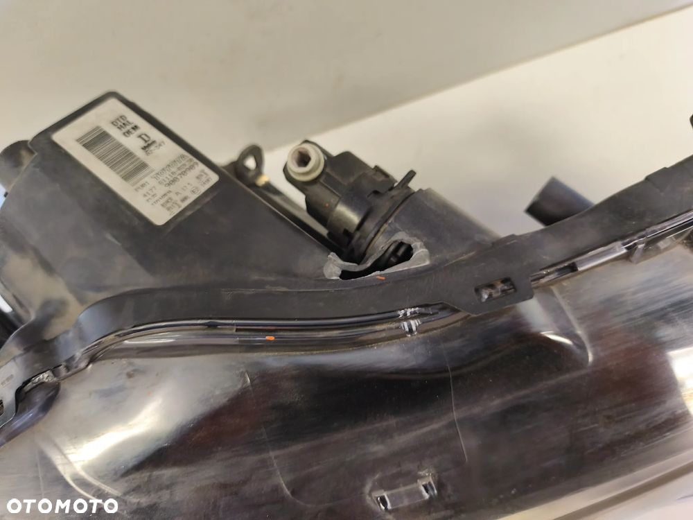 LAMPA PRZÓD PRZEDNIA PRAWA TOYOTA AURIS II LIFT SOCZEWKA LED 81110-02K30 - 5