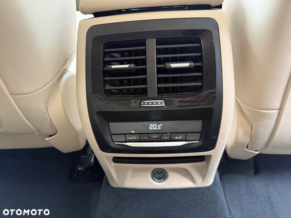 BMW X3 xDrive20d xLine - 20