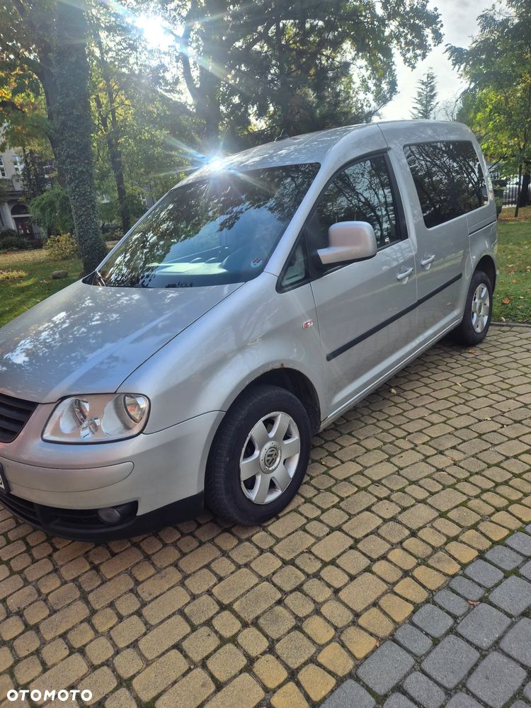 Volkswagen Caddy 2009 photo 2