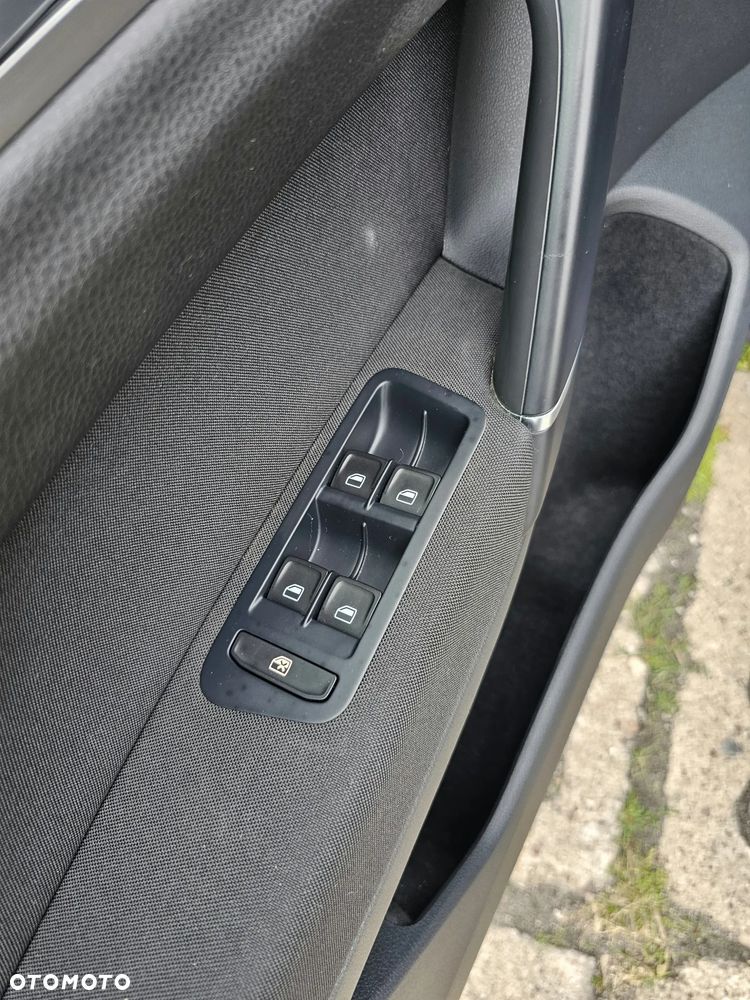 Volkswagen Golf Sportsvan 1.6 TDI BlueMotion Technology Trendline - 31