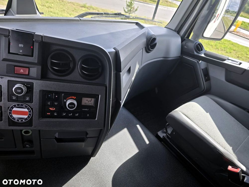 Renault GAMA T480 - 33
