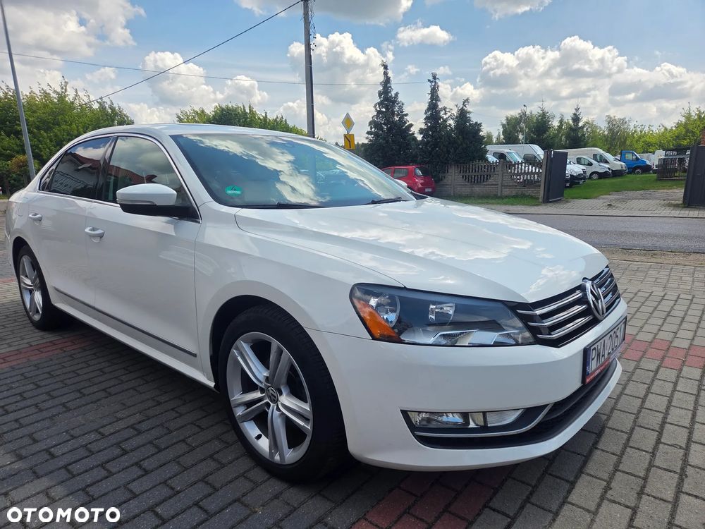 Volkswagen Passat - 2