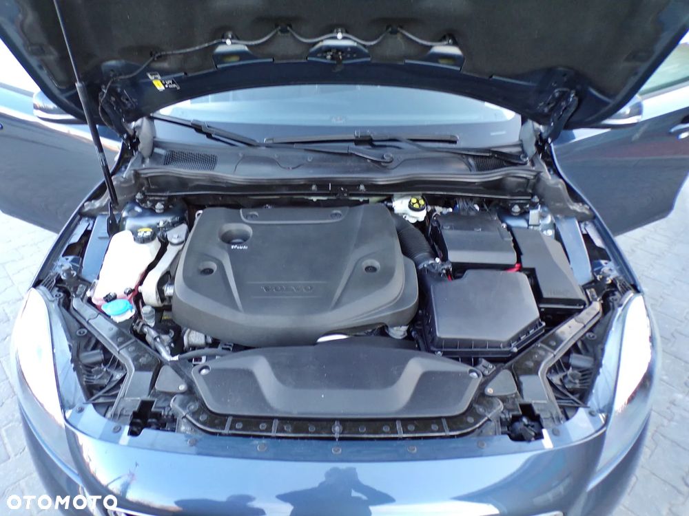 Volvo V40 D2 Momentum - 29