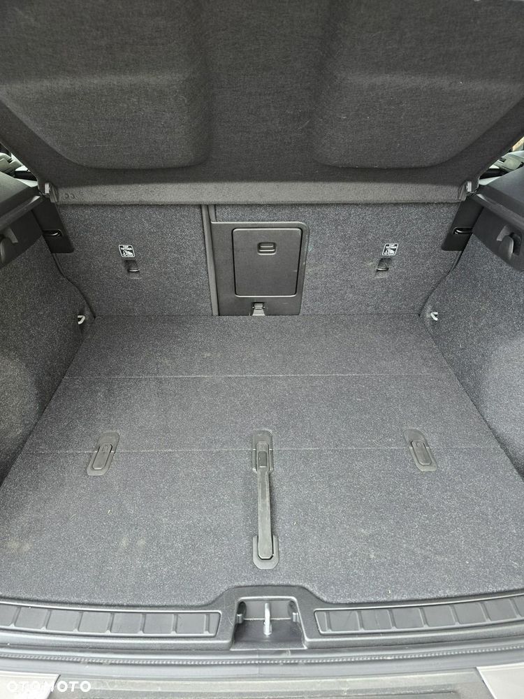 Volvo XC 40 - 26