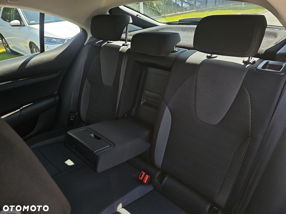Skoda Octavia 2.0 TDI Ambition DSG - 25