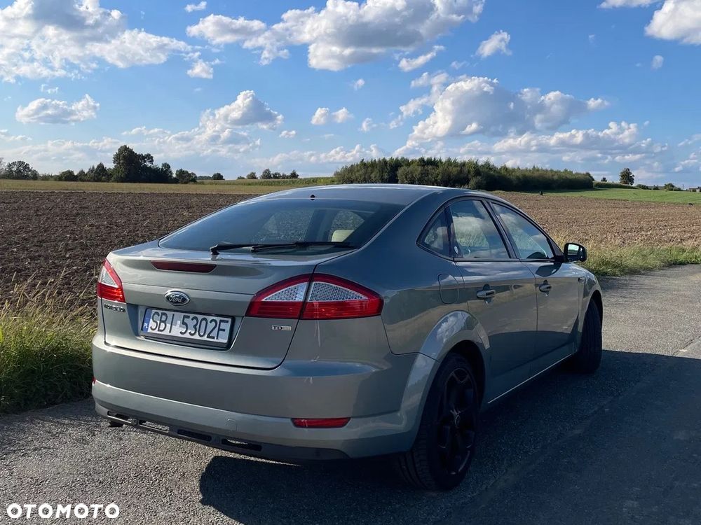 Ford Mondeo 1.8 TDCi Ghia - 5