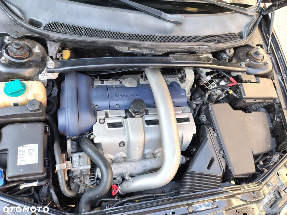 Volvo V70 2.5 R - 21