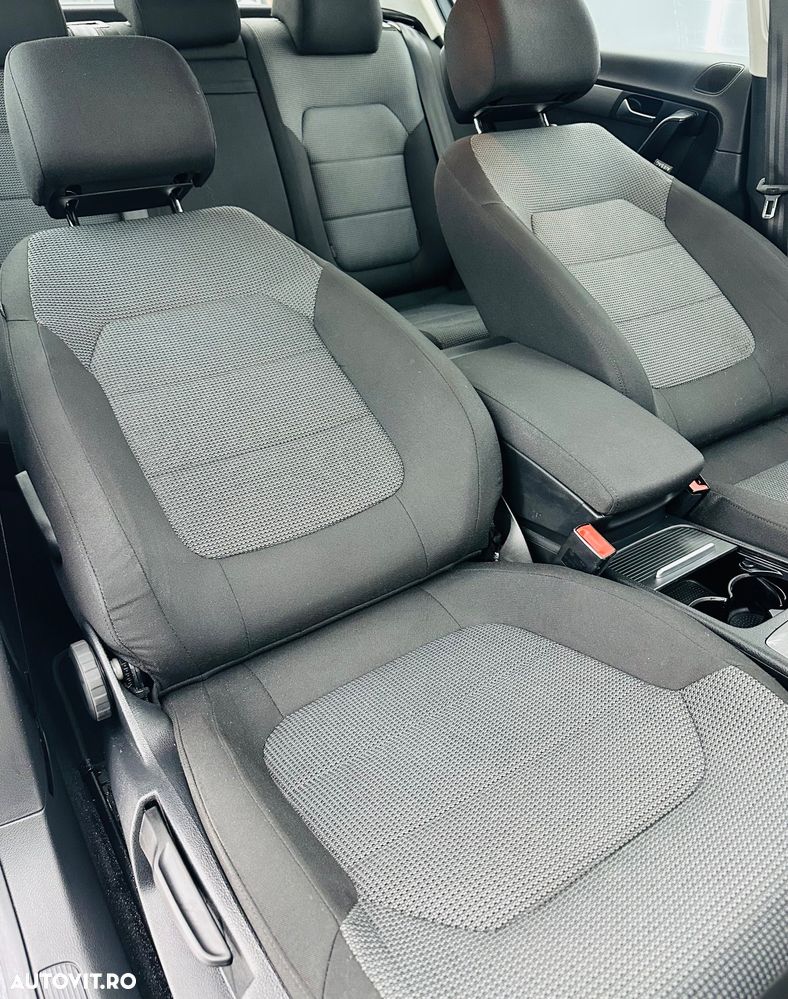 Volkswagen Passat - 15