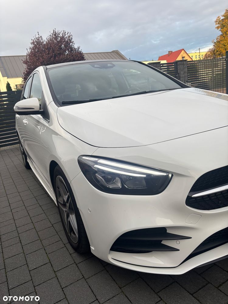 Mercedes-Benz B-Class 2020 photo 2