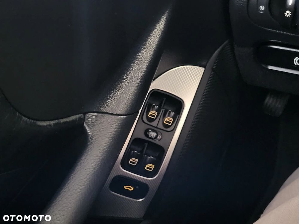 Mercedes-Benz CLK - 31