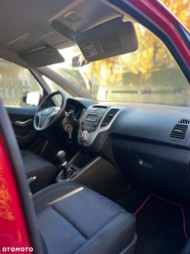 Hyundai ix20 1.4 blue Comfort - 22