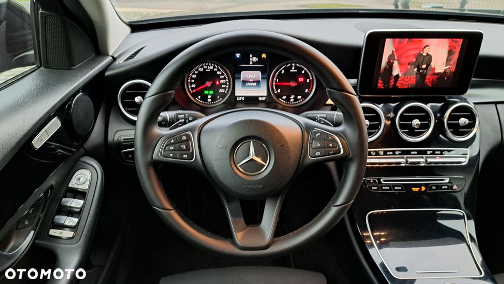 Mercedes-Benz Klasa C 220 CDI DPF Automatik Avantgarde - 7