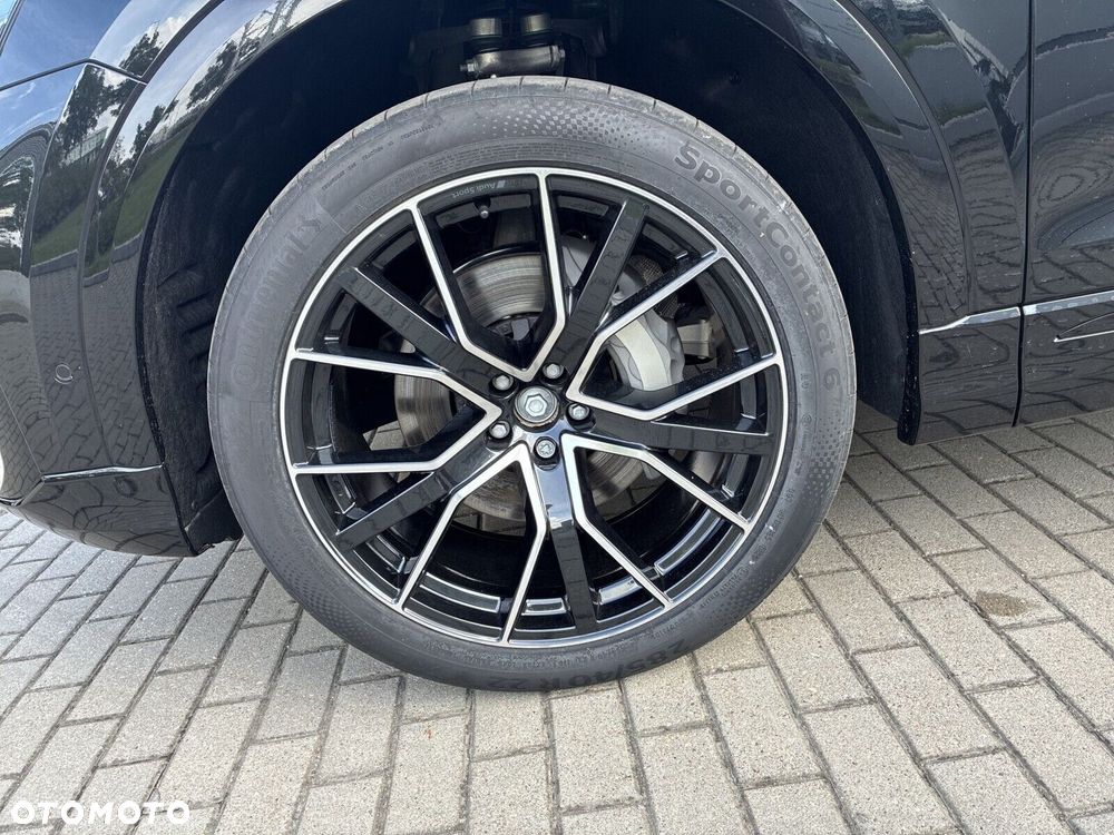 Audi Q8 - 10