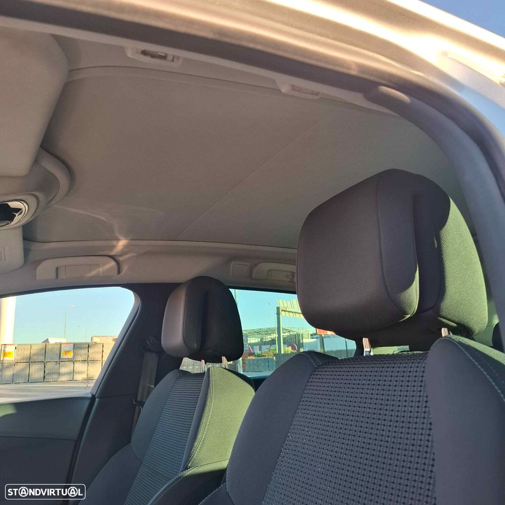 Peugeot 508 SW - 32