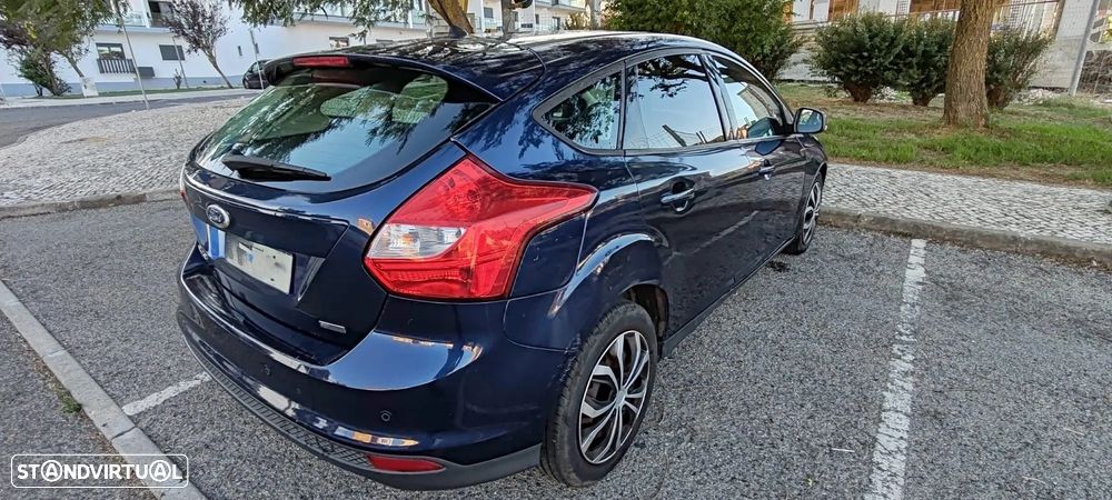 Ford Focus 1.0 EcoBoost 99g S&S Titanium - 14