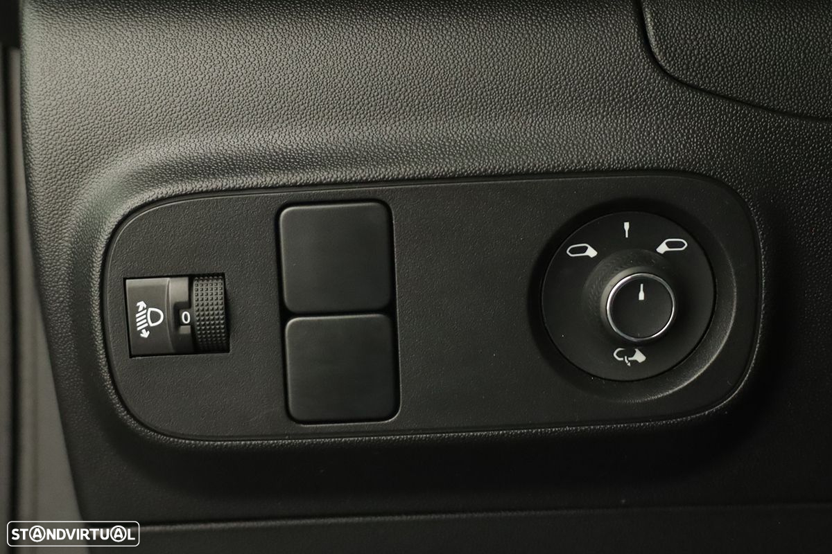 Citroën C3 1.2 PureTech Plus - 20