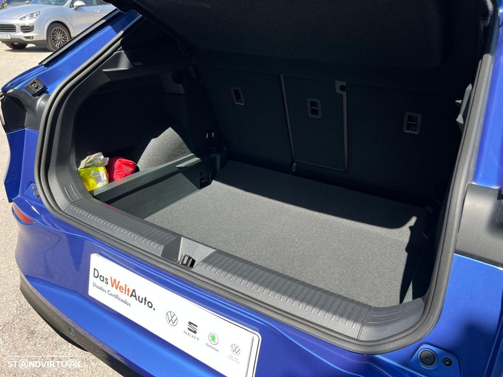 VW T-Roc 1.5 eTSI R-Line DSG - 9