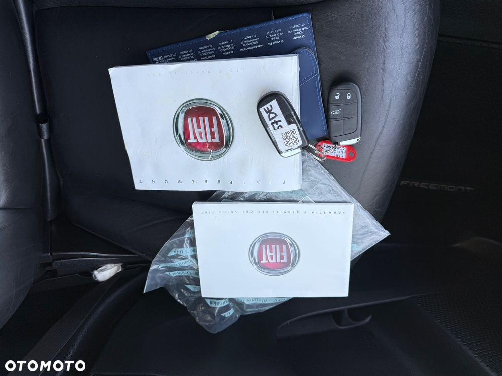 Fiat Freemont 2.0 Multijet Black Code AWD - 40