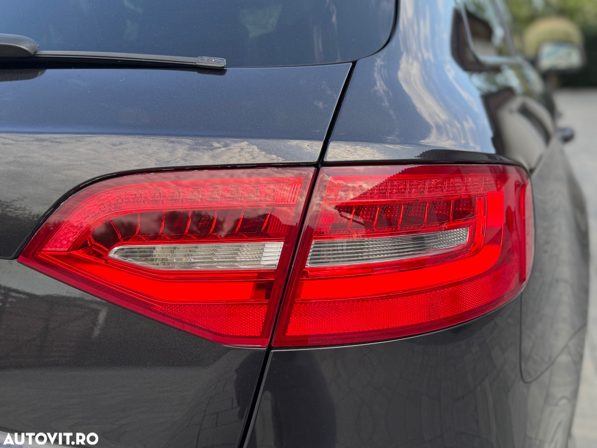 Audi A4 Avant 2.0 TDI DPF multitronic S line Sportpaket - 18