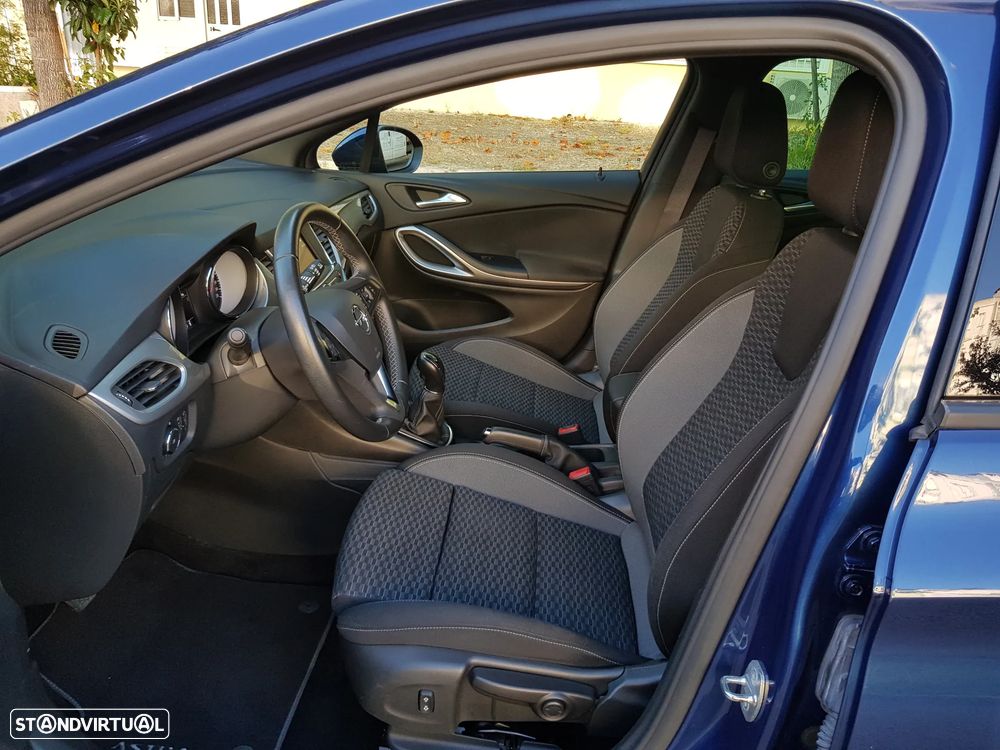 Opel Astra Sports Tourer 1.2 T GS Line S/S - 30