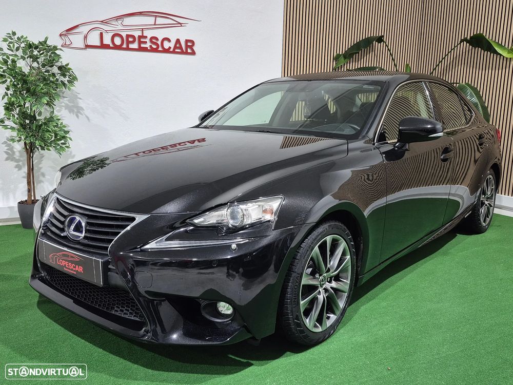 Lexus IS 300H Executive+ - 1