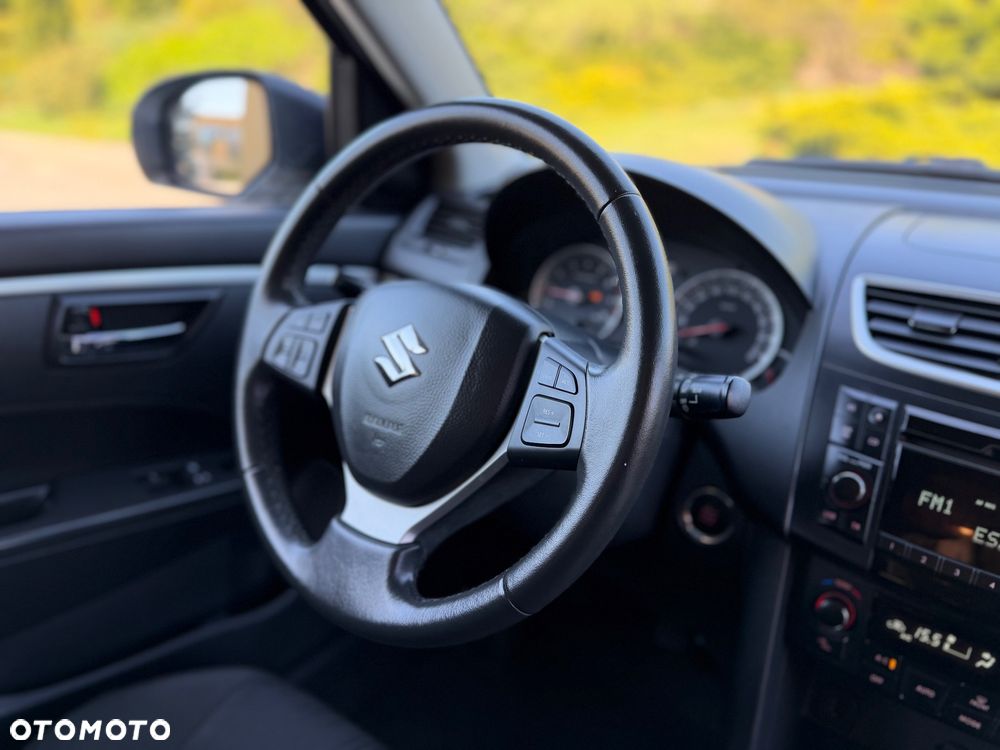 Suzuki Swift 1.2 Premium - 28