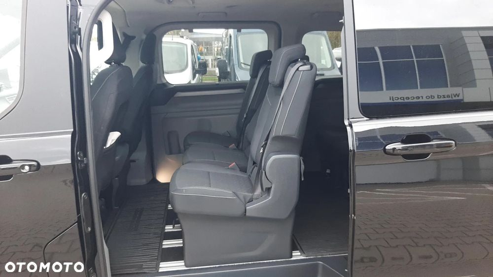 Ford Tourneo Custom 2.0 EcoBlue 320 L2 Titanium - 11