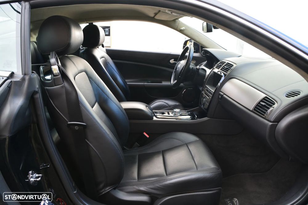 Jaguar XK 5.0 V8 Portfolio - 34