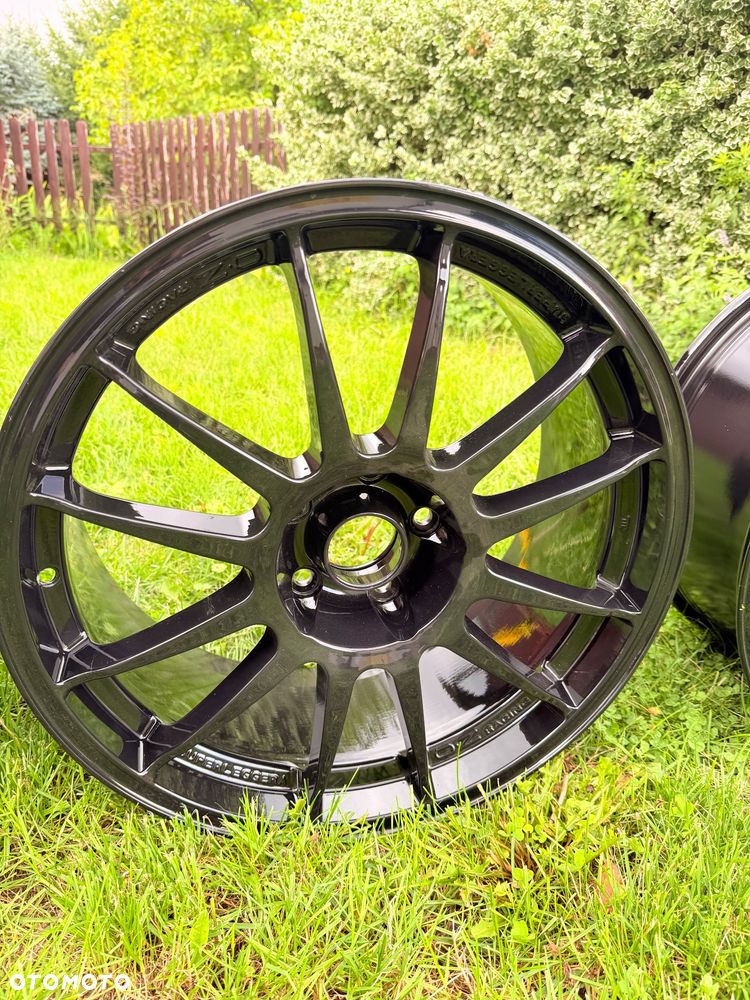 OZ Racing Superleggera R19 5x120 8,5J ET40 BMW - 3