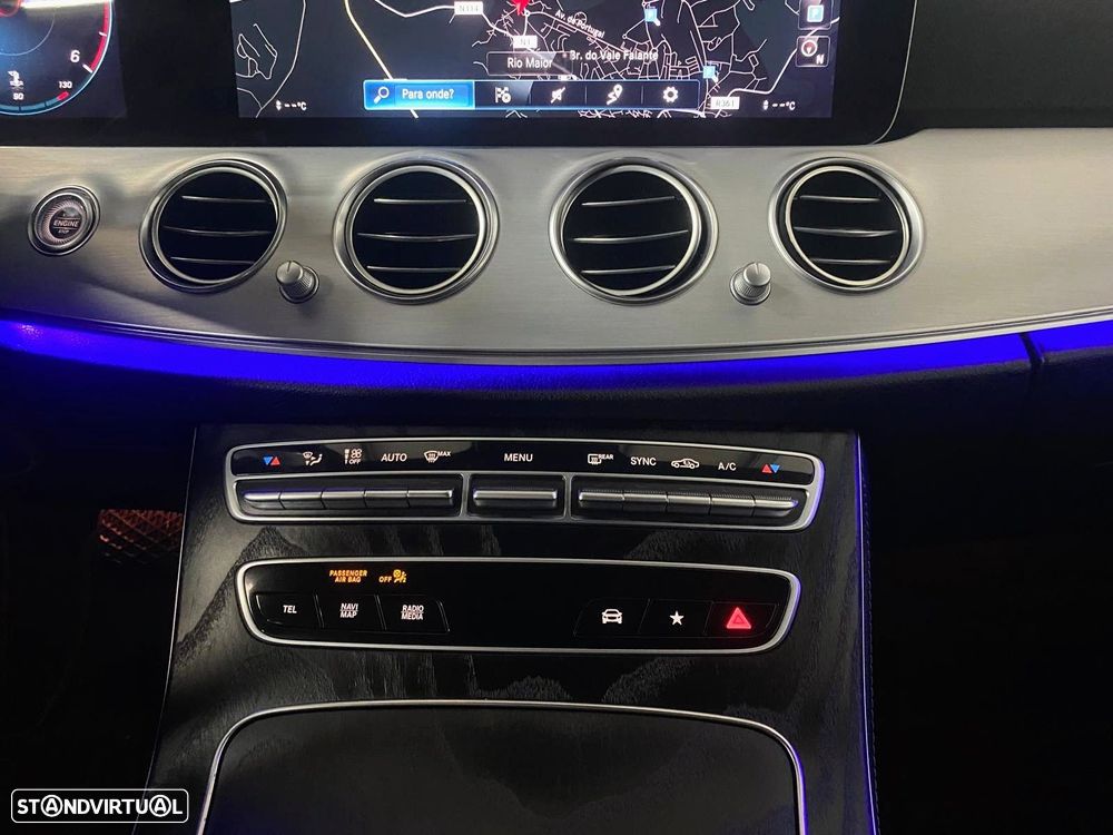 Mercedes-Benz E 220 d Exclusive Line 7L - 23