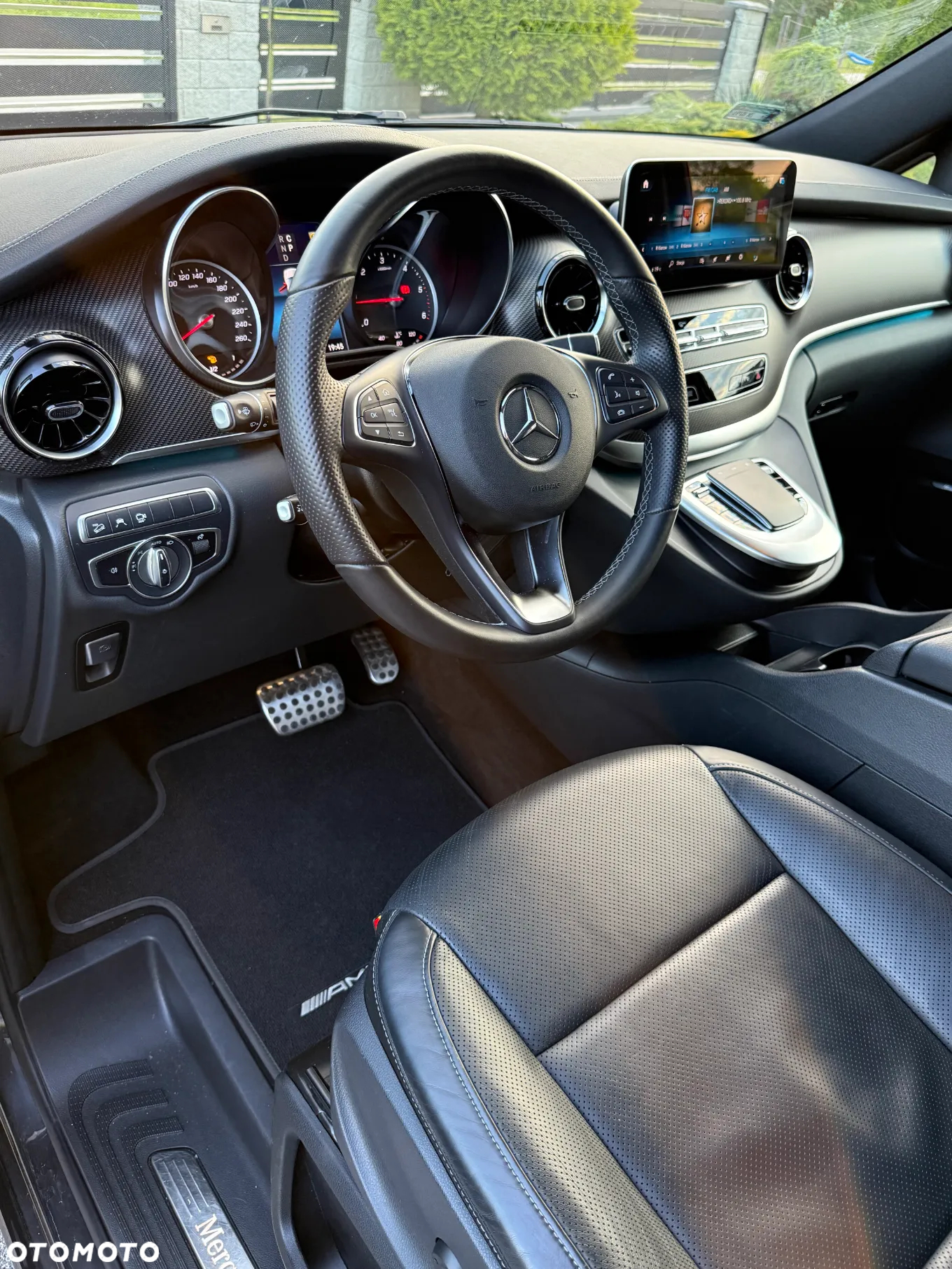 Mercedes-Benz Klasa V 300 d 4-Matic 9G-Tronic (ekstra d³) - 28