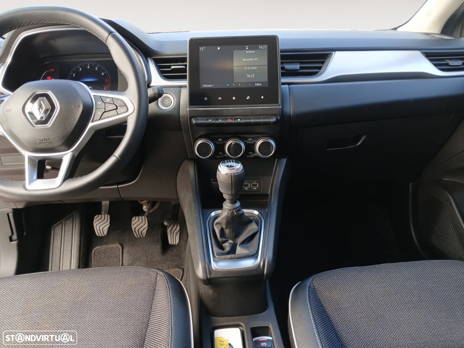 Renault Captur 1.0 TCe Intens - 12