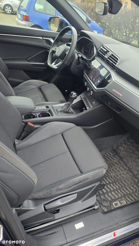 Audi Q3 40 TFSI Quattro S tronic S line - 20